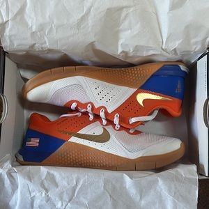 Metcon 2 - W7 never been worn